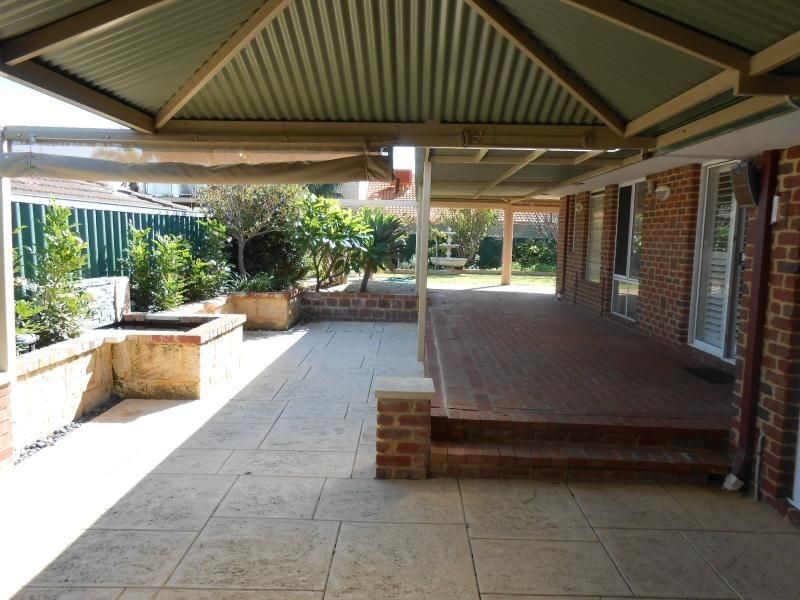 25 RESOLUTE WAY, Ocean Reef WA 6027