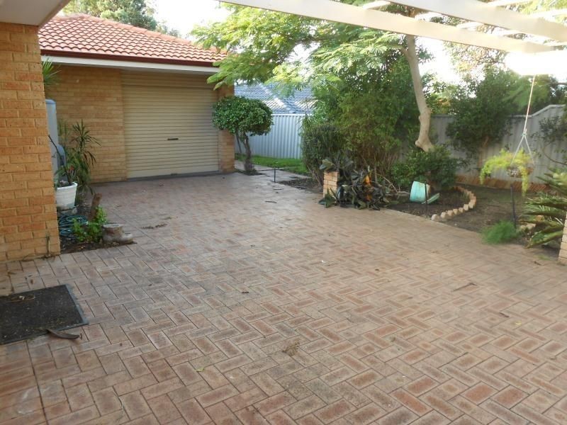 8 Lucerne Gardens, Edgewater WA 6027