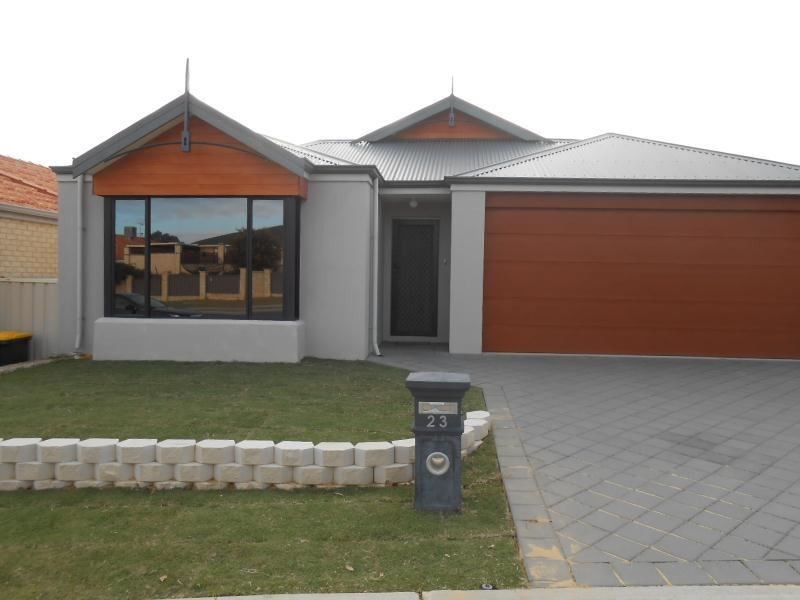 23 Selkirk Drive, Kinross WA 6028