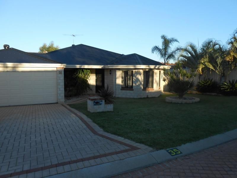 35 BRUNSWICK CIRCUIT, Banksia Grove WA 6031
