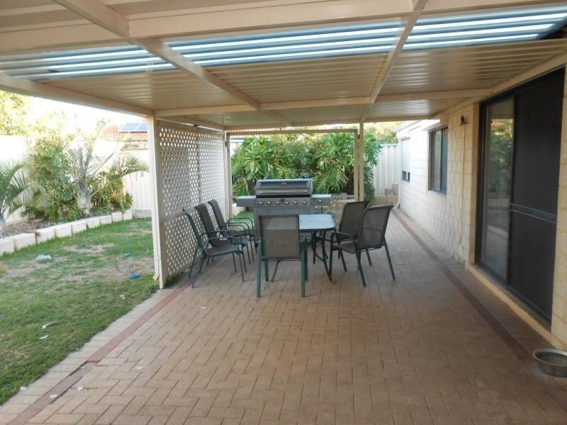 35 BRUNSWICK CIRCUIT, Banksia Grove WA 6031