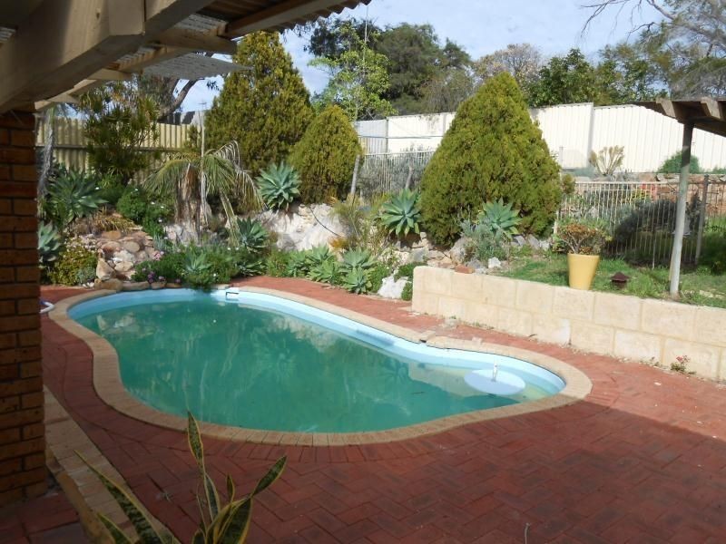 9 CONWAY GROVE, Heathridge WA 6027