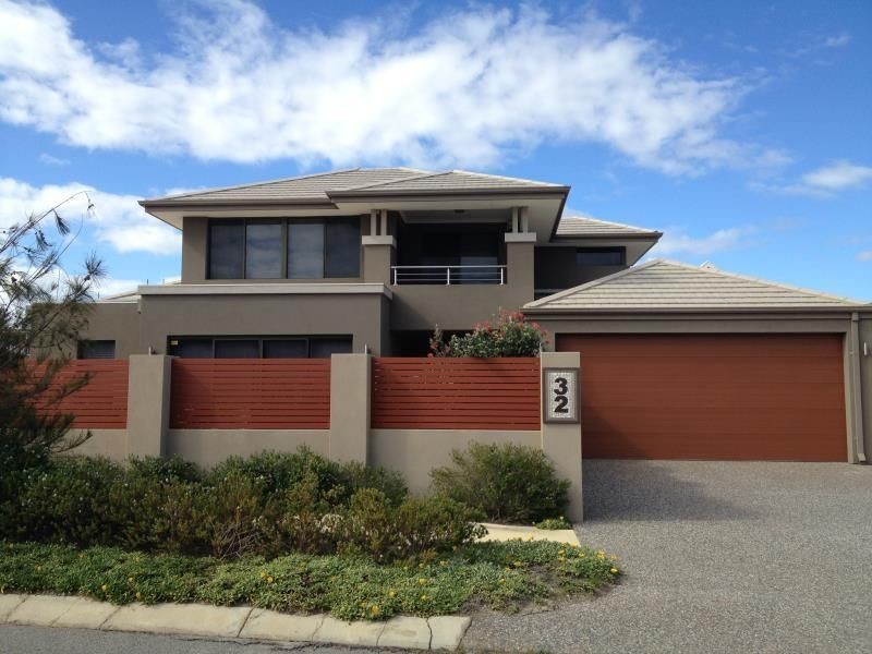 32 CLEARVIEW AVENUE, Burns Beach WA 6028