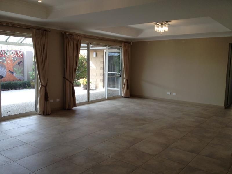 32 CLEARVIEW AVENUE, Burns Beach WA 6028