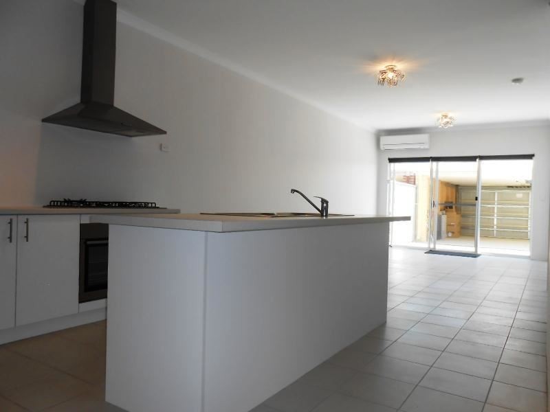 21 Bellini Gardens, Alkimos WA 6038