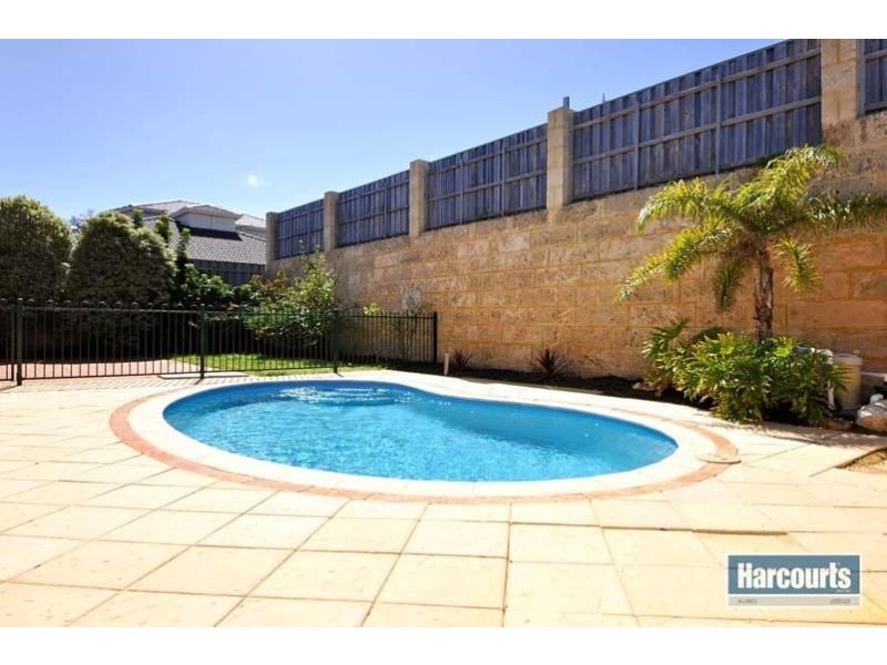 9 MANTA PASS, Mindarie WA 6030