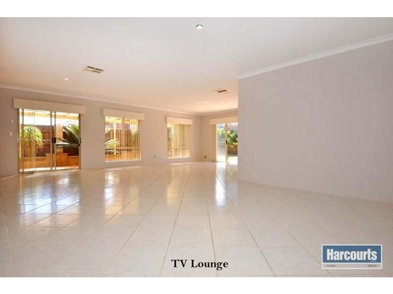 9 MANTA PASS, Mindarie WA 6030