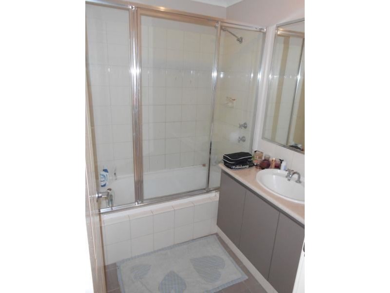 1/8-10 Salamanca Turn, Clarkson WA 6030