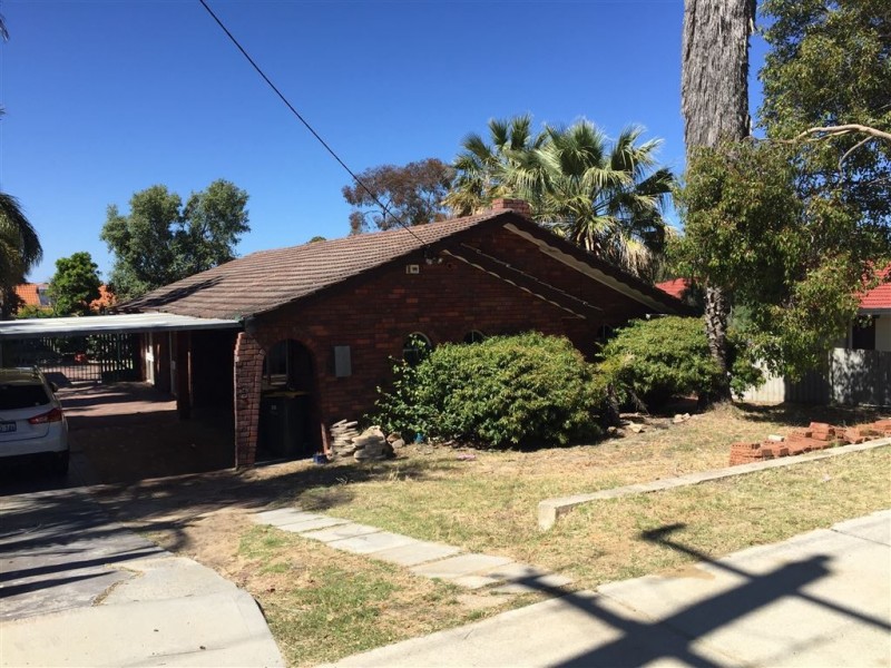 68 Dundebar Road, Wanneroo WA 6065