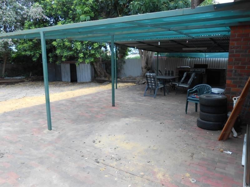 68 Dundebar Road, Wanneroo WA 6065