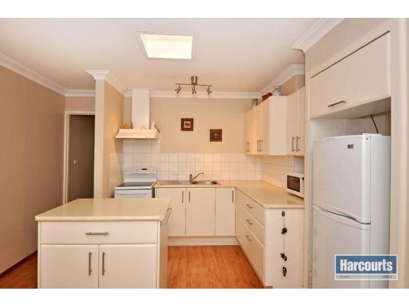 24B Fleet Way, Beldon WA 6027