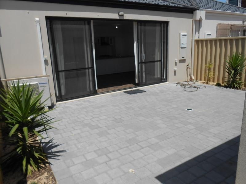 14 BRETTON CLOSE, Butler WA 6036