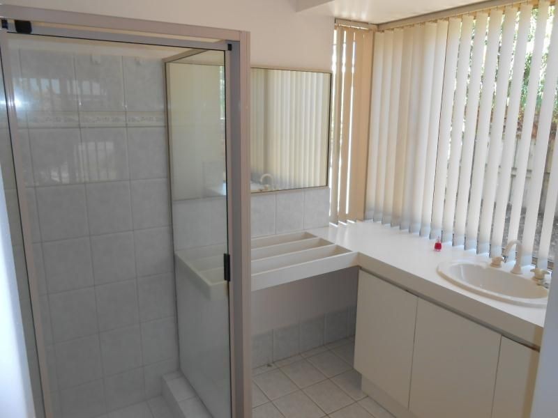 6 SAMOS PLACE, Mindarie WA 6030