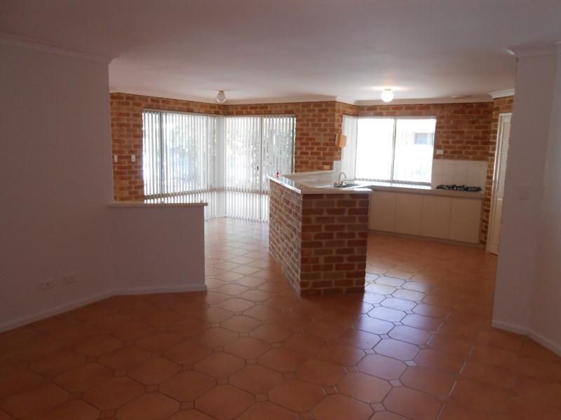 6 SAMOS PLACE, Mindarie WA 6030