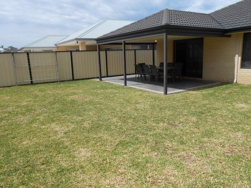 48 Cherokee Green, Clarkson WA 6030