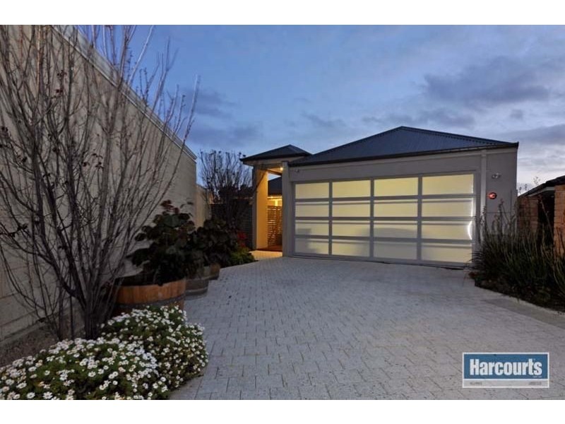 12 GEMINI WAY, Madeley WA 6065