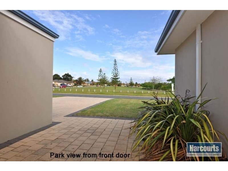 36 ST BARNABAS BOULEVARD, Quinns Rocks WA 6030