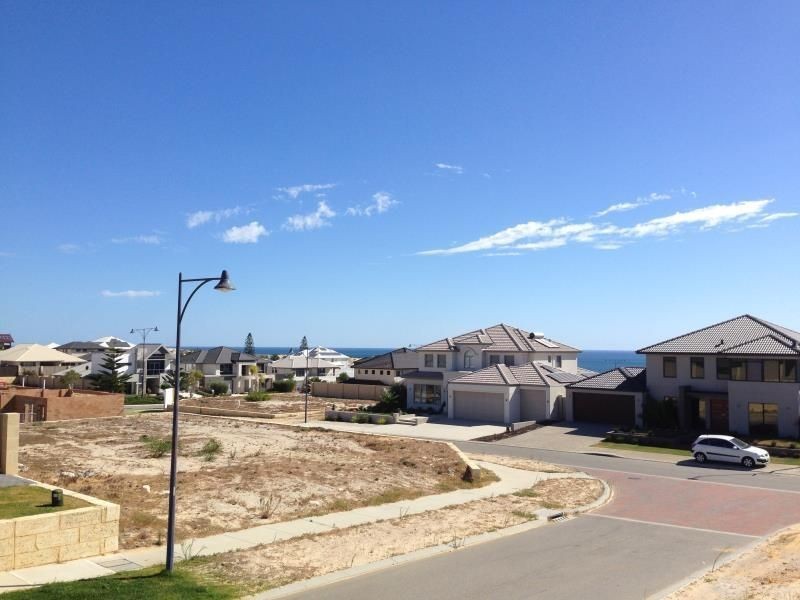 1 DOTTEREL GREEN, Jindalee WA 6036