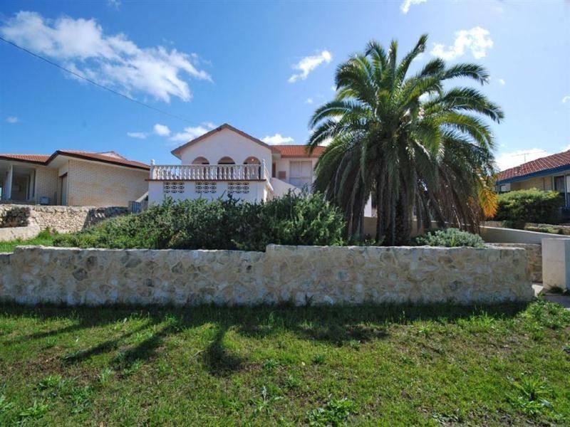 29 Mindarie Drive, Quinns Rocks WA 6030