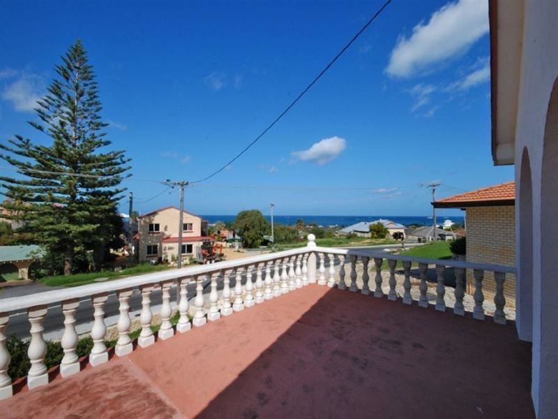 29 Mindarie Drive, Quinns Rocks WA 6030