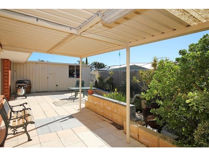 8 Fintry Close, Kinross WA 6028