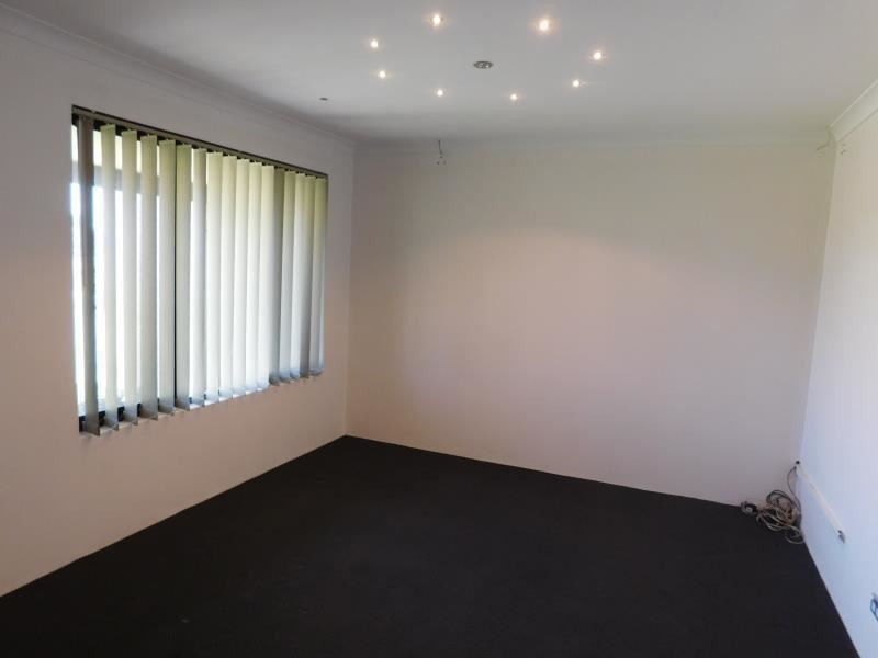 31 BRUNSWICK CIRCUIT, Banksia Grove WA 6031