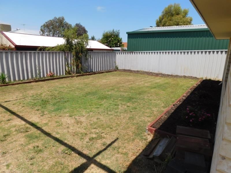 31 BRUNSWICK CIRCUIT, Banksia Grove WA 6031