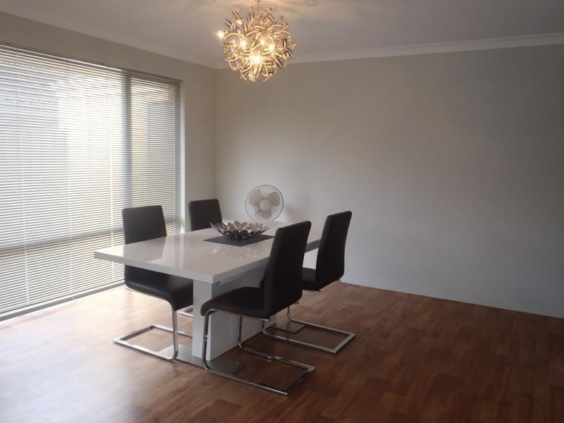 14 GIRRAMAY ROAD, Banksia Grove WA 6031