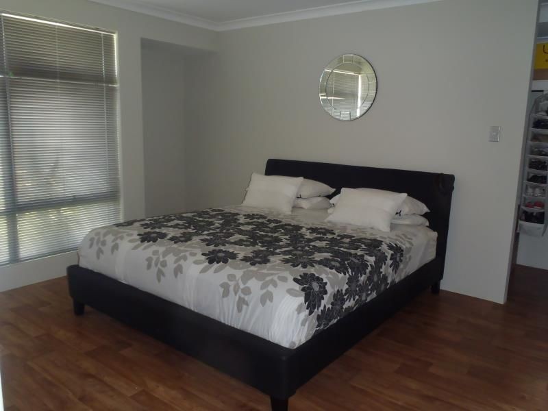 14 GIRRAMAY ROAD, Banksia Grove WA 6031