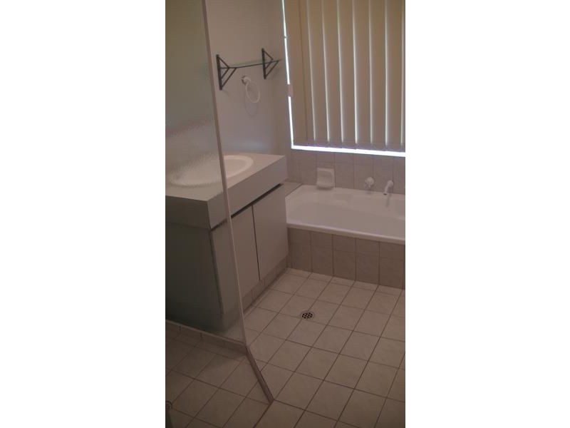 23 BANFIELD GROVE, Clarkson WA 6030