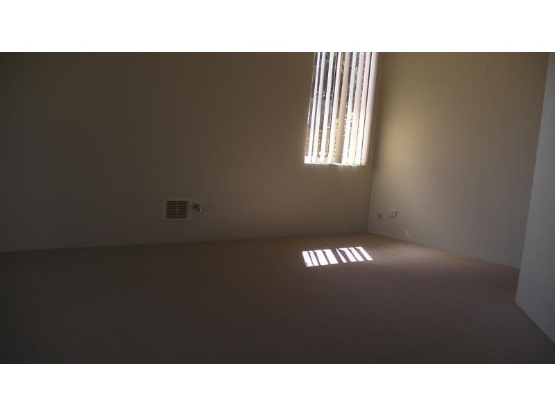 23 BANFIELD GROVE, Clarkson WA 6030