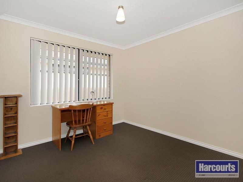 3 NALGAN LOOP, Carramar WA 6031