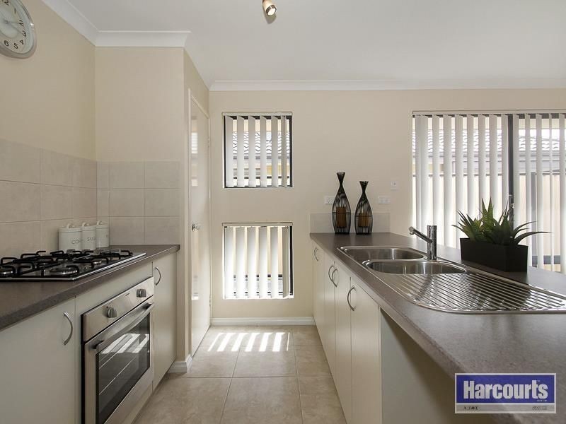 3 NALGAN LOOP, Carramar WA 6031