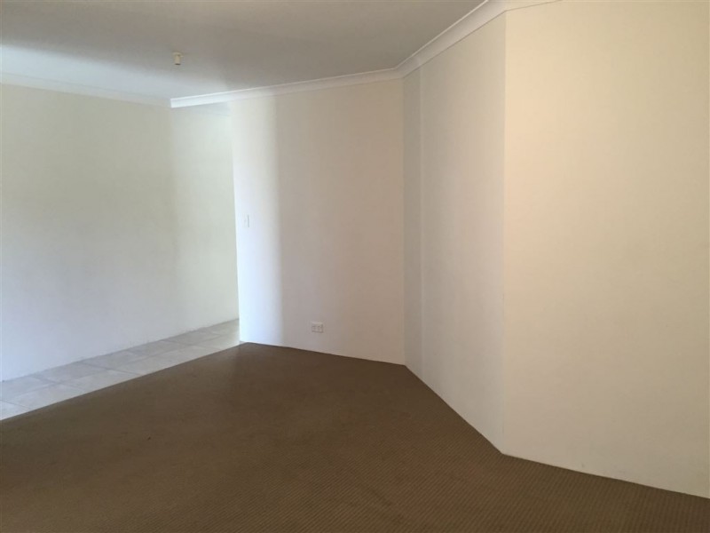 6 Hyland Crescent, Clarkson WA 6030