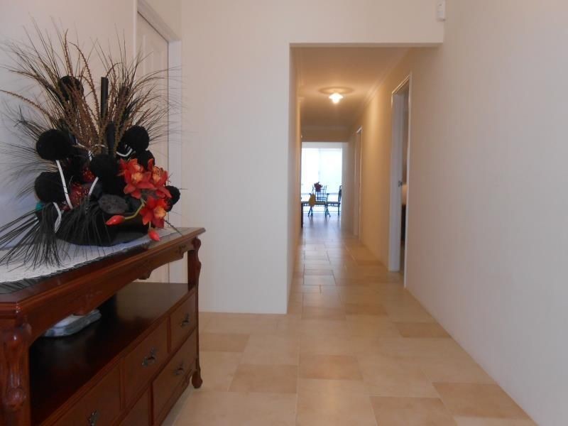 2 Pontoon Way, Alkimos WA 6038