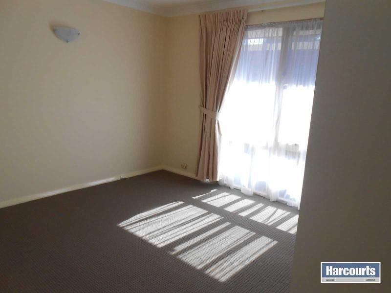 42 READSHAW ROAD, Duncraig WA 6023