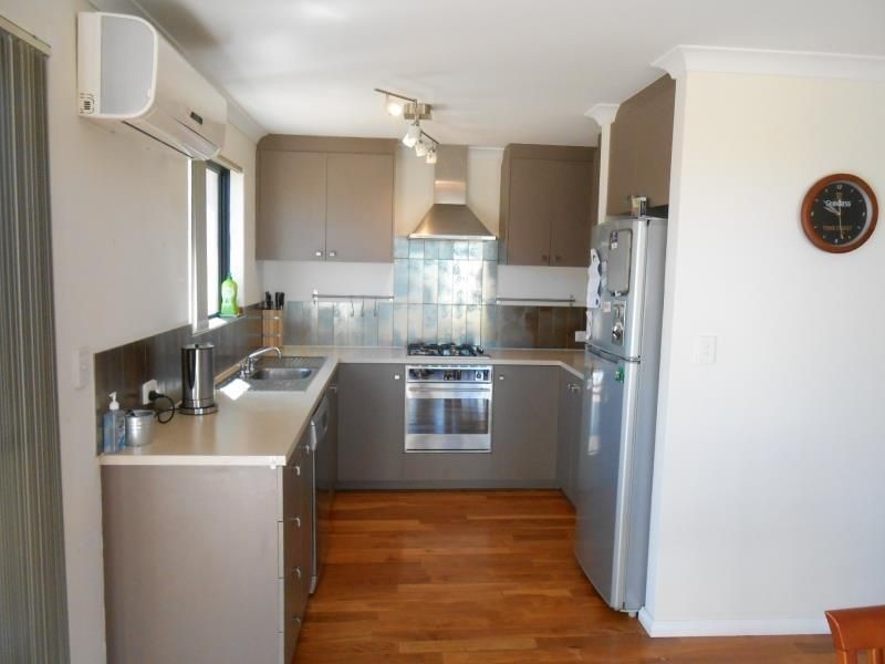 15 CHANDELA LOOP, Currambine WA 6028