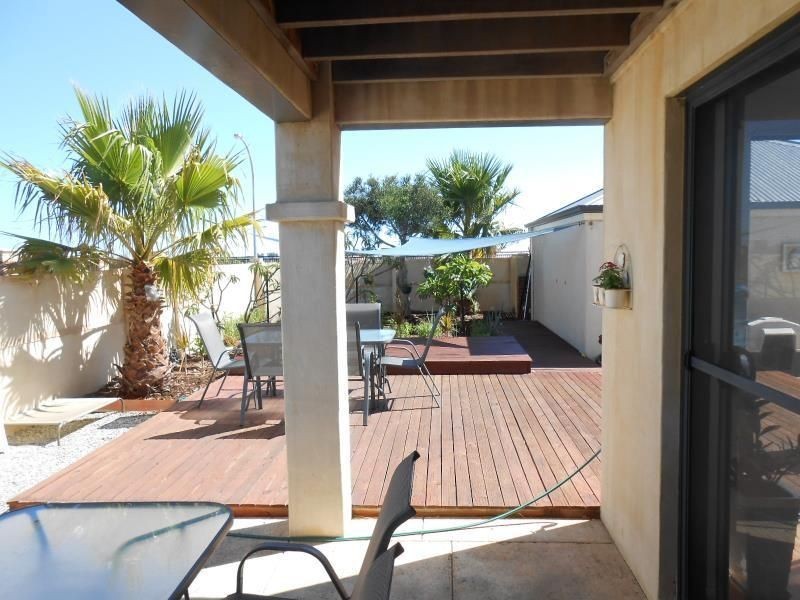 15 CHANDELA LOOP, Currambine WA 6028