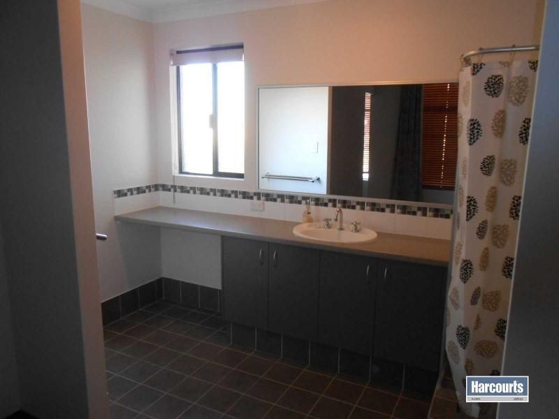 55 CHEROKEE GREEN, Clarkson WA 6030