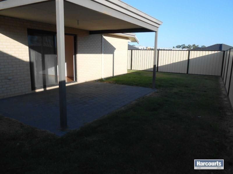 55 CHEROKEE GREEN, Clarkson WA 6030