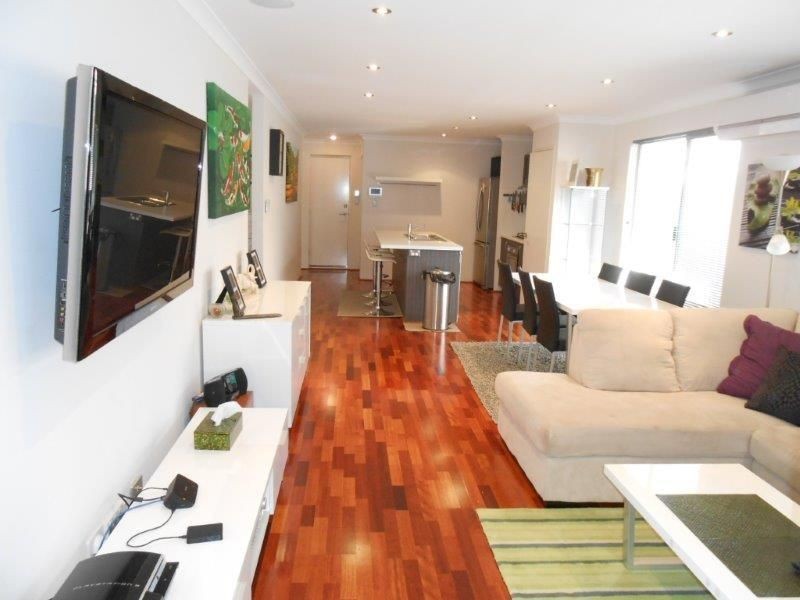 3/23 CROWN POINT CRESCENT, Butler WA 6036