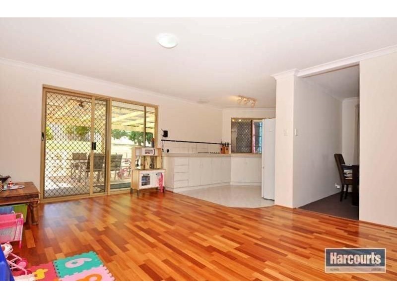 7 LIND COURT, Quinns Rocks WA 6030