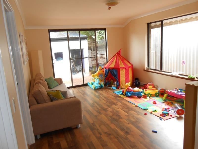 43 Fantome Road, Craigie WA 6025