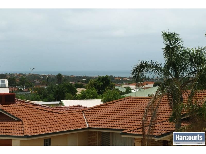 43 Canterbury, Currambine WA 6028