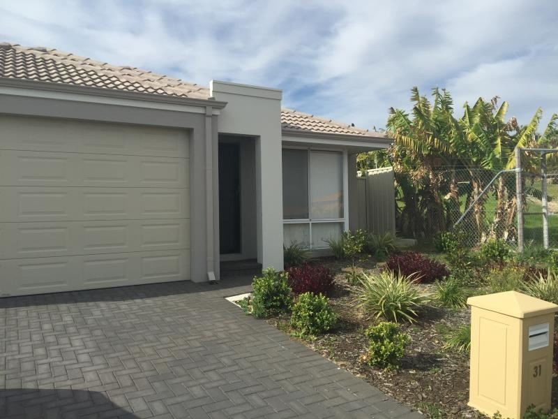 31 Rosemount Entrance, Pearsall WA 6065