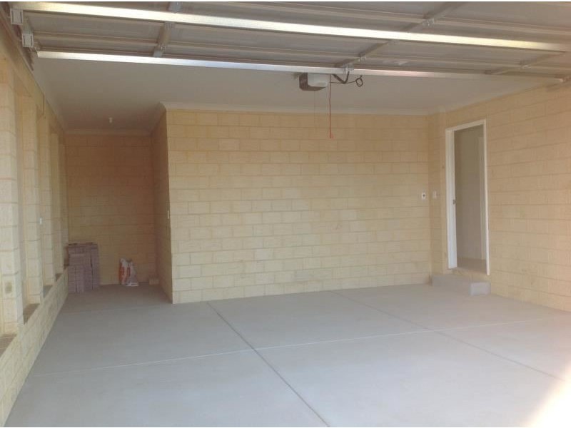 31 Rosemount Entrance, Pearsall WA 6065