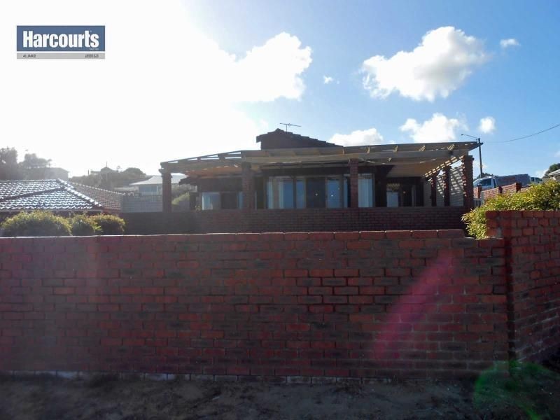 3 MARY STREET, Quinns Rocks WA 6030