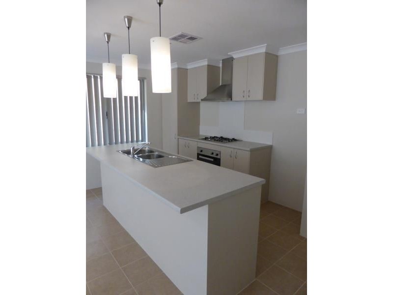 5 CANDO LANE, Currambine WA 6028