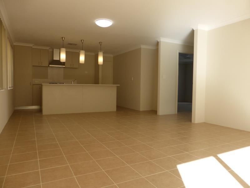 5 CANDO LANE, Currambine WA 6028