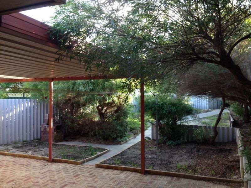 3B Grevillea Place, Heathridge WA 6027